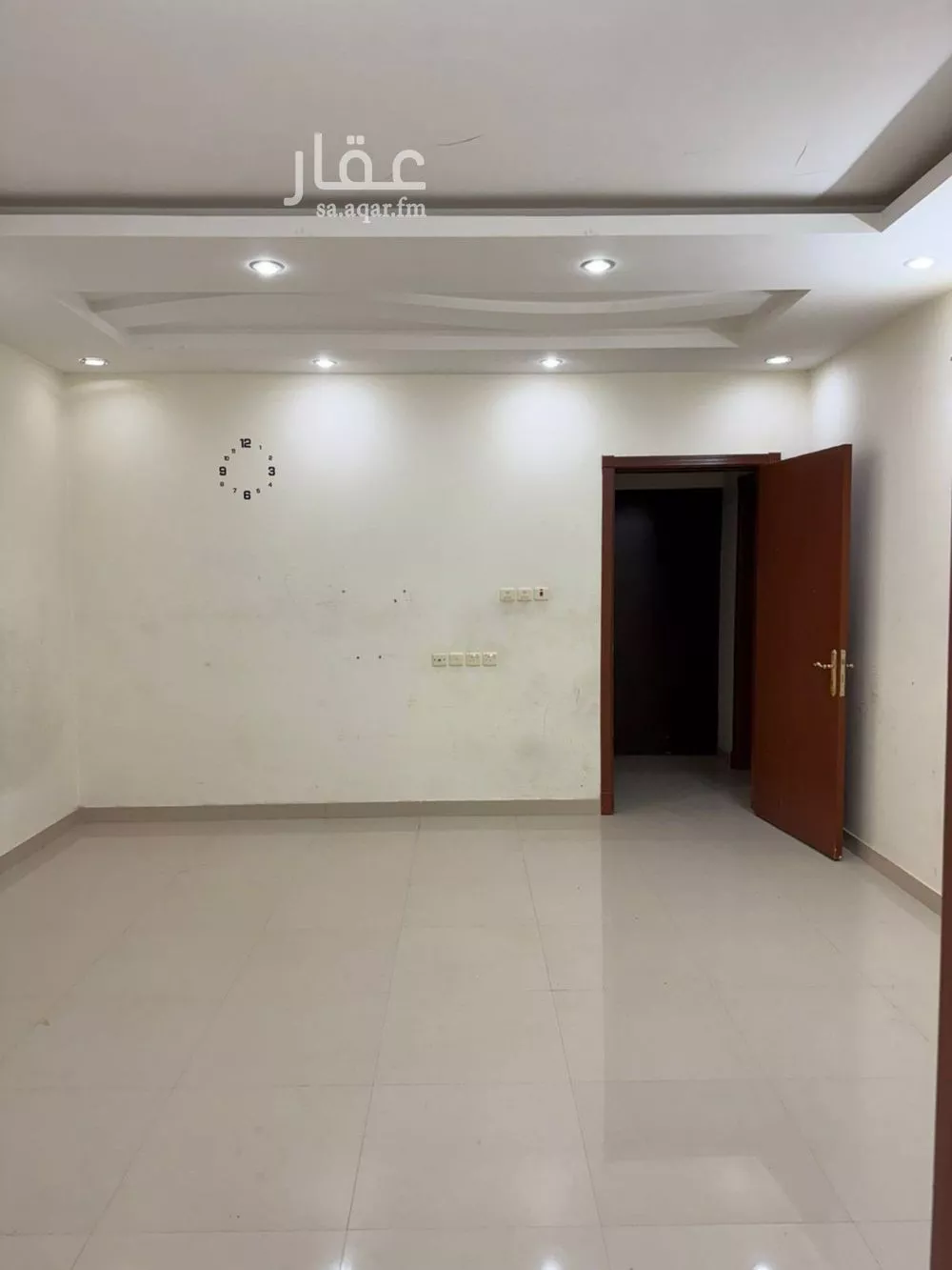 3 bedroom apartment in Dhahrat Laban 2