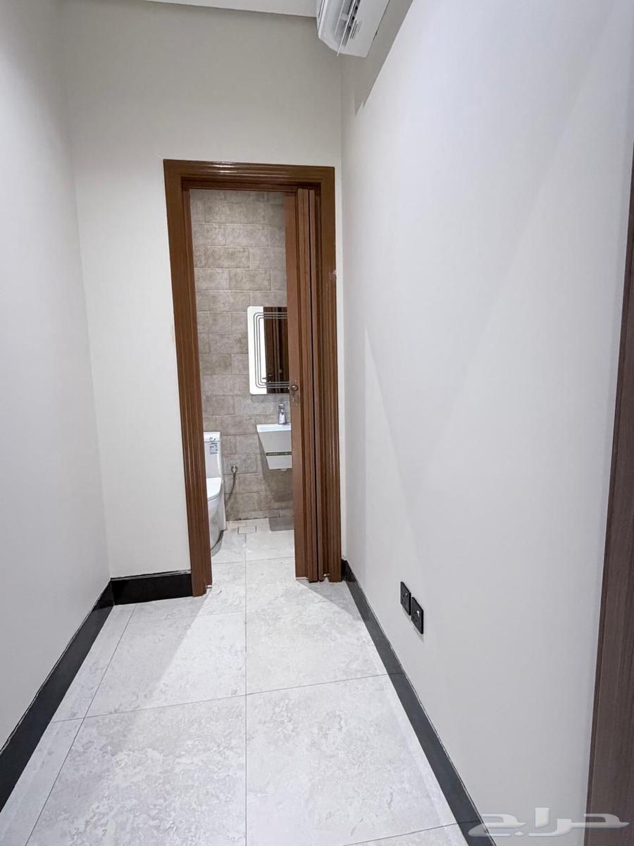 شقة 5 غرف في الشوقية 12