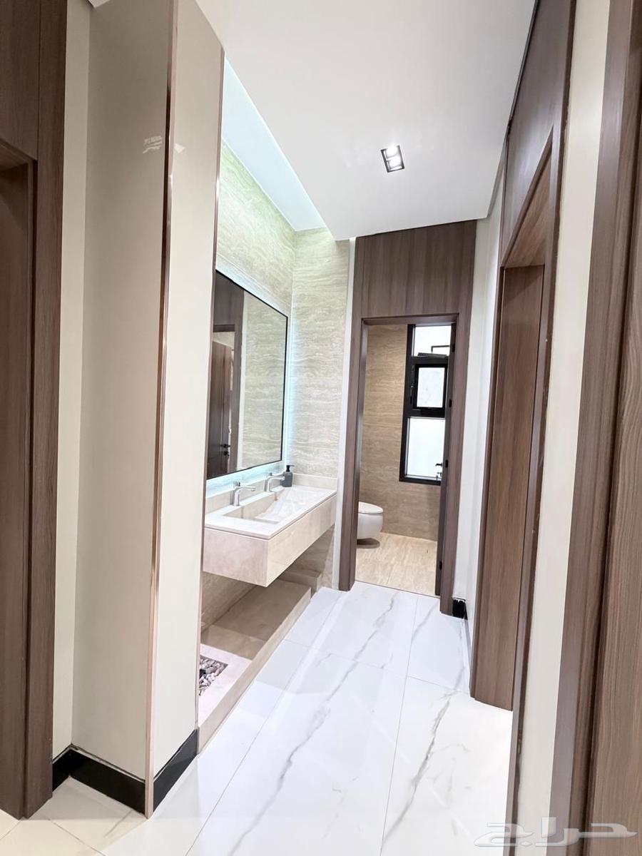 شقة 5 غرف في الشوقية 8