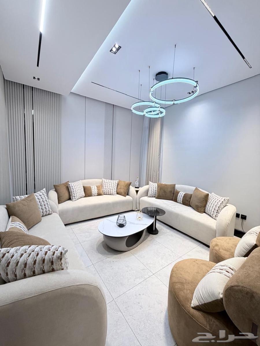 شقة 5 غرف في الشوقية 10