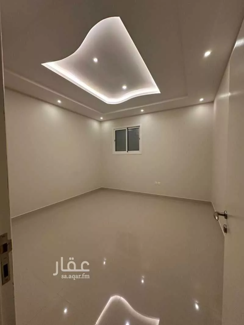 دور 4 غرف في العارض 11