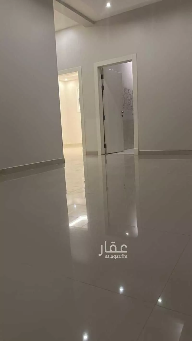 دور 4 غرف في العارض 12