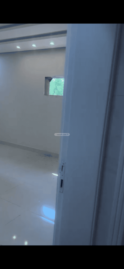 شقة 4 غرف في الشرائع 10