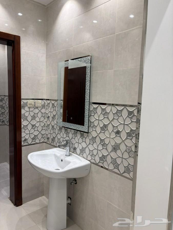 4 bedroom apartment in Al Ranuna 6