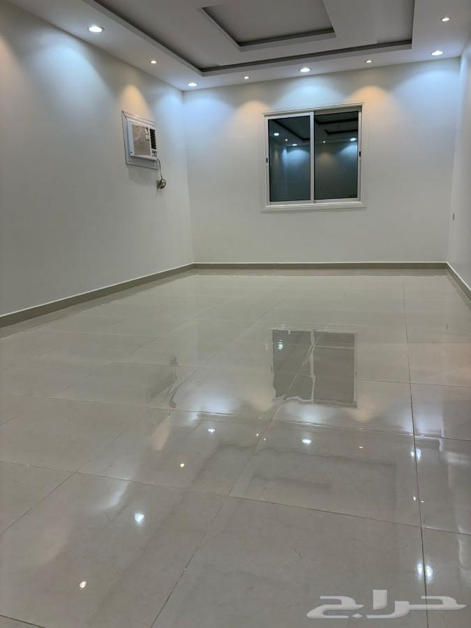 4 bedroom apartment in Al Ranuna 7