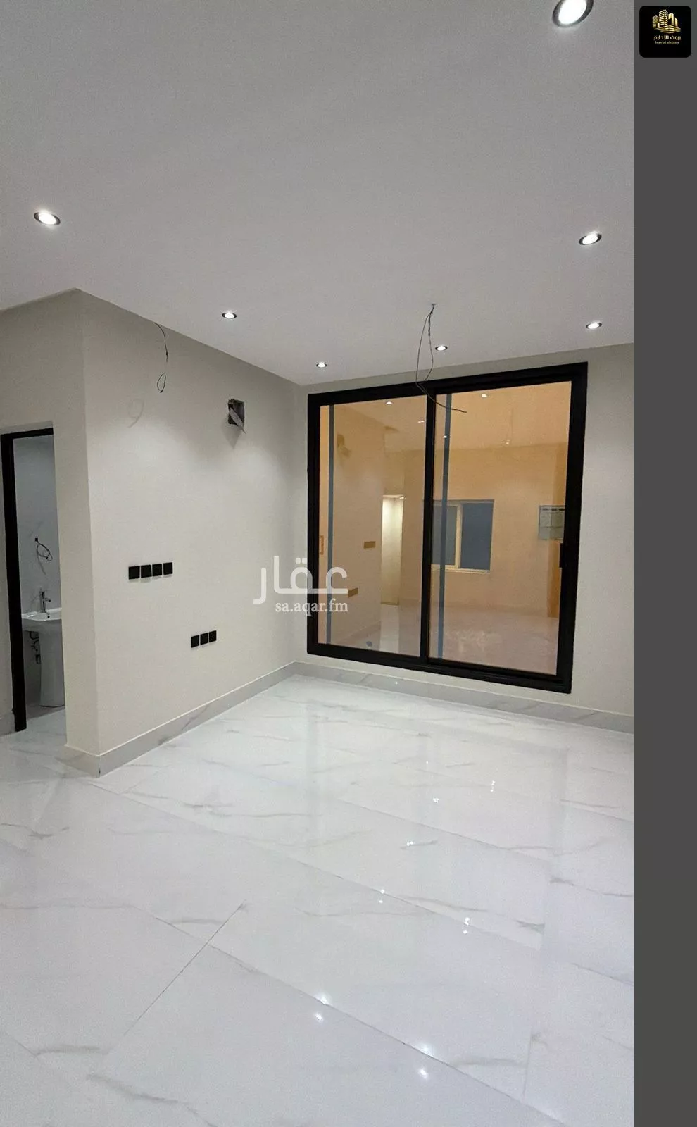 فيلا 6 غرف في الشراع 20