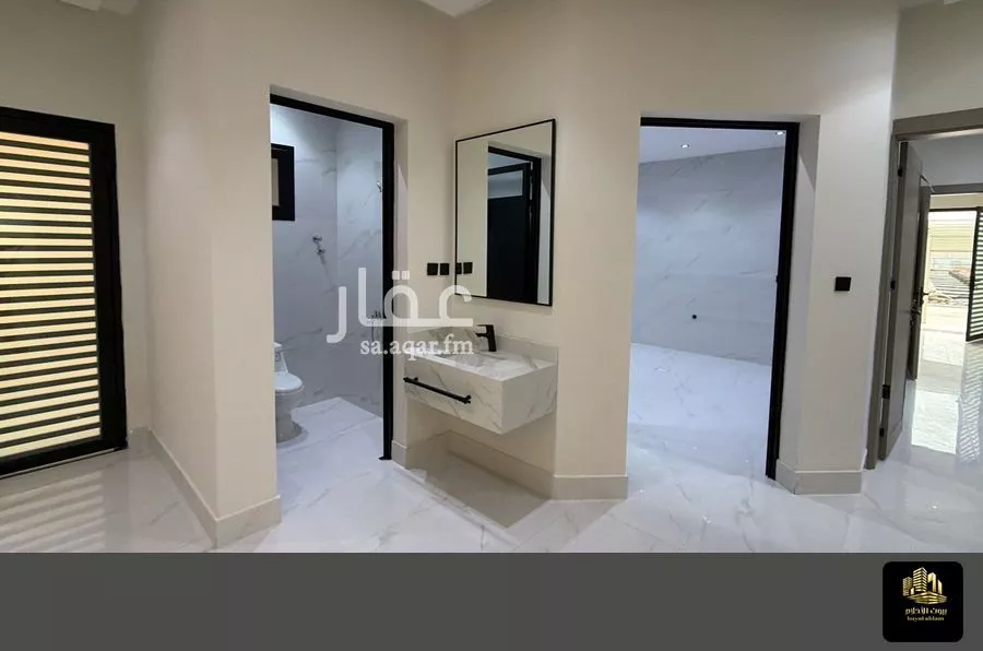 فيلا 6 غرف في الشراع 7