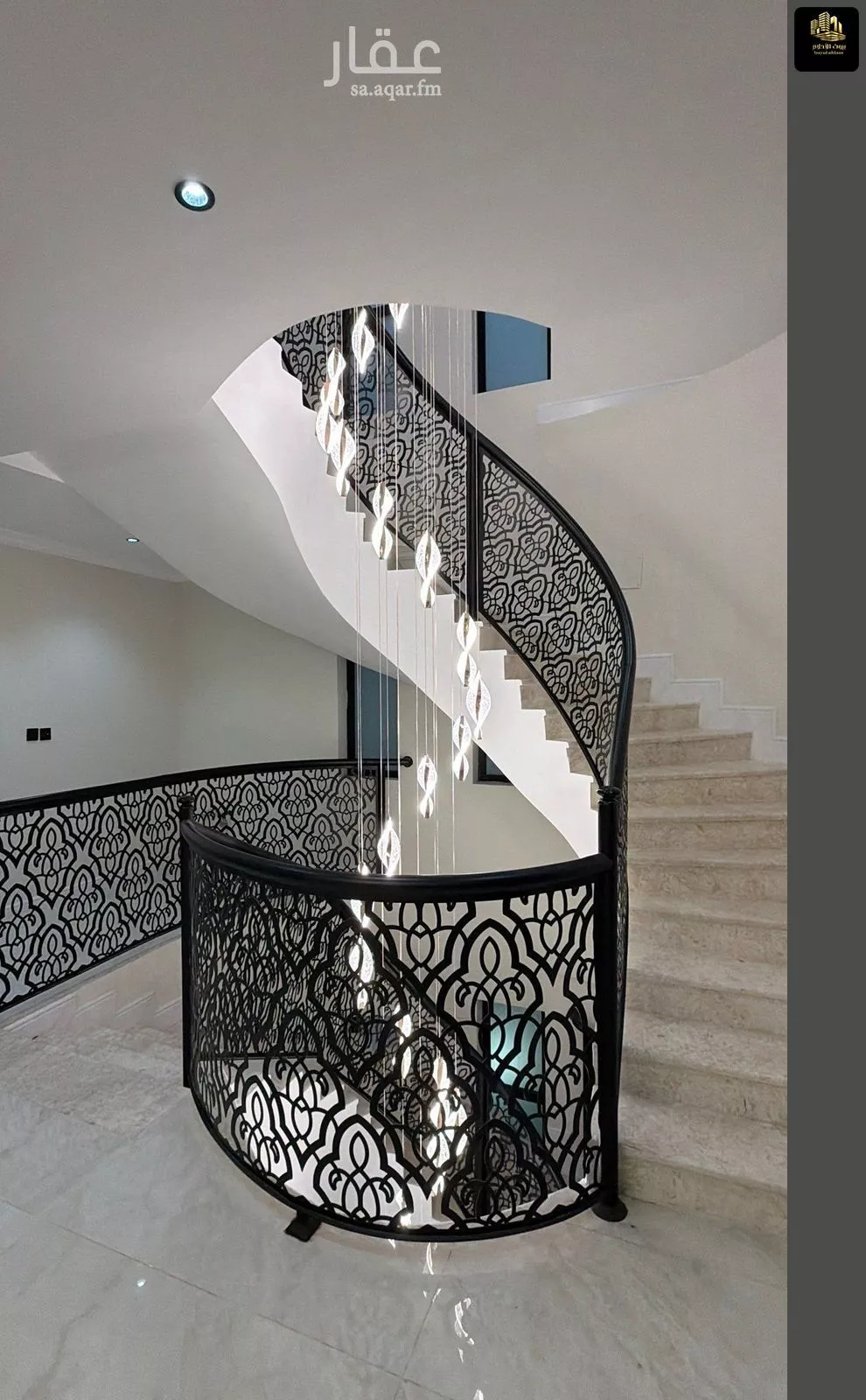 فيلا 7 غرف في الصواري 21