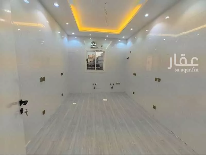 5 bedroom apartment in Um Hableen 8