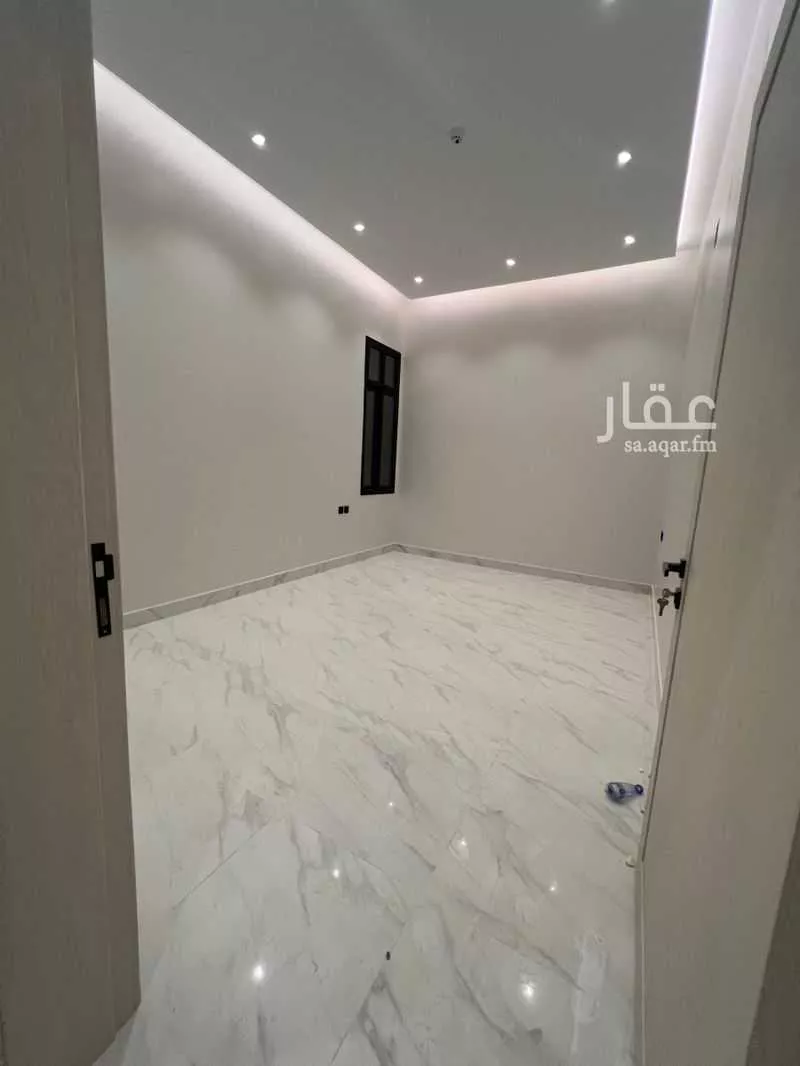 3 bedroom apartment in Al Mahdiyyah 6