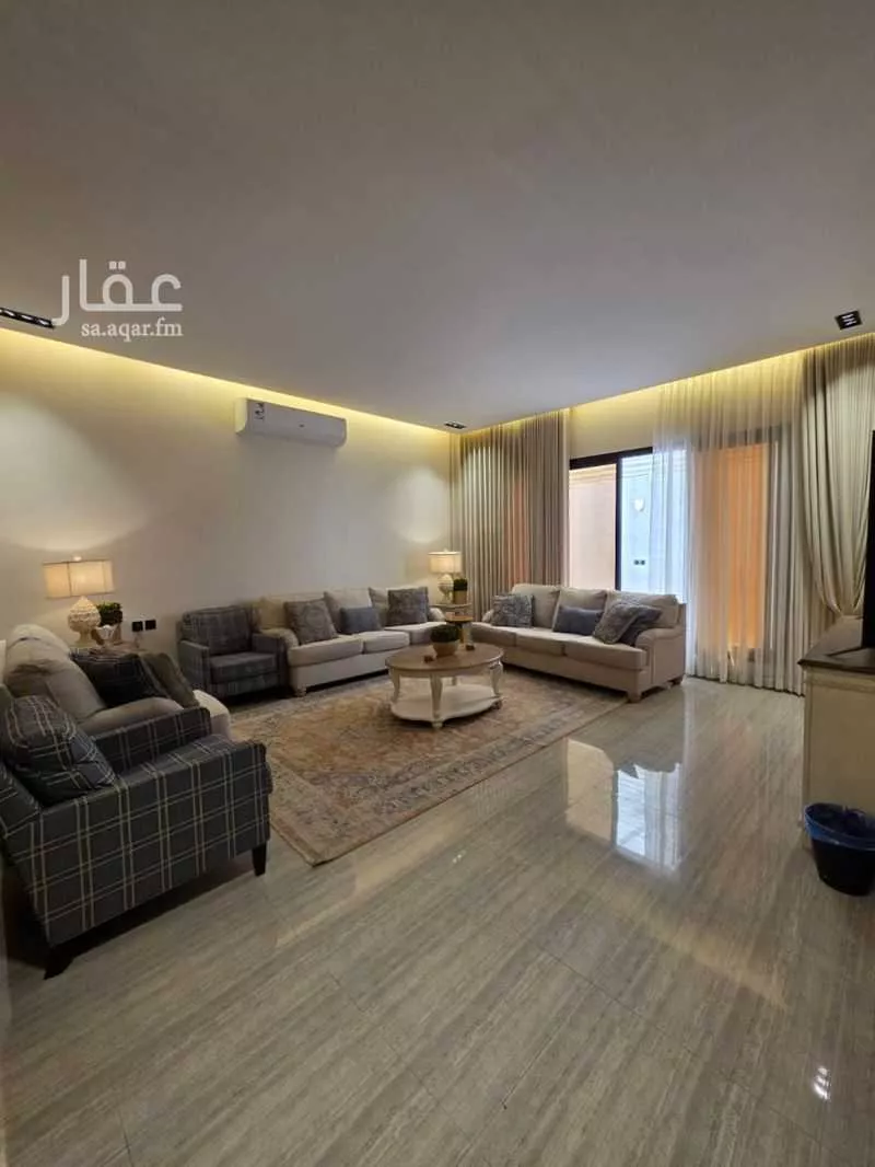 فيلا 6 غرف في الرمال 13