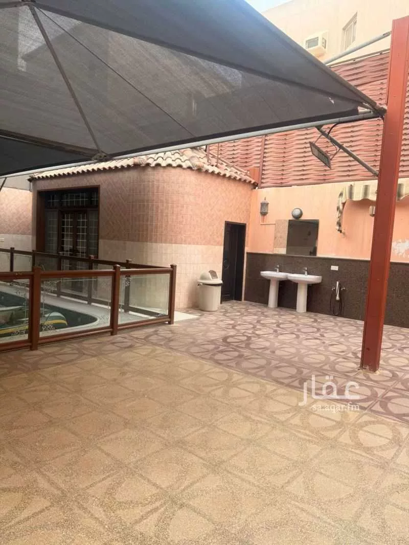 فيلا 9 غرف في طيبة 22