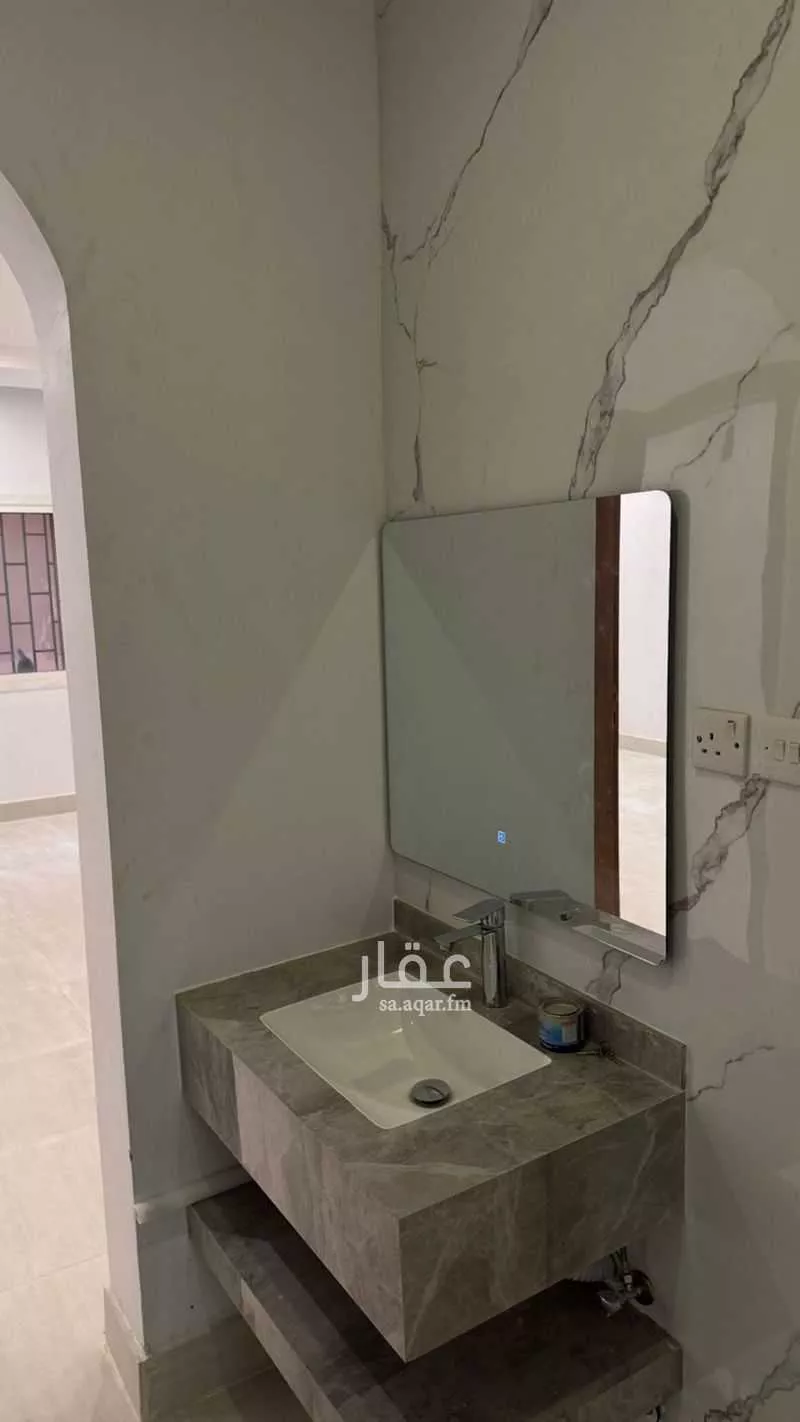 شقة 5 غرف في تهامة 8