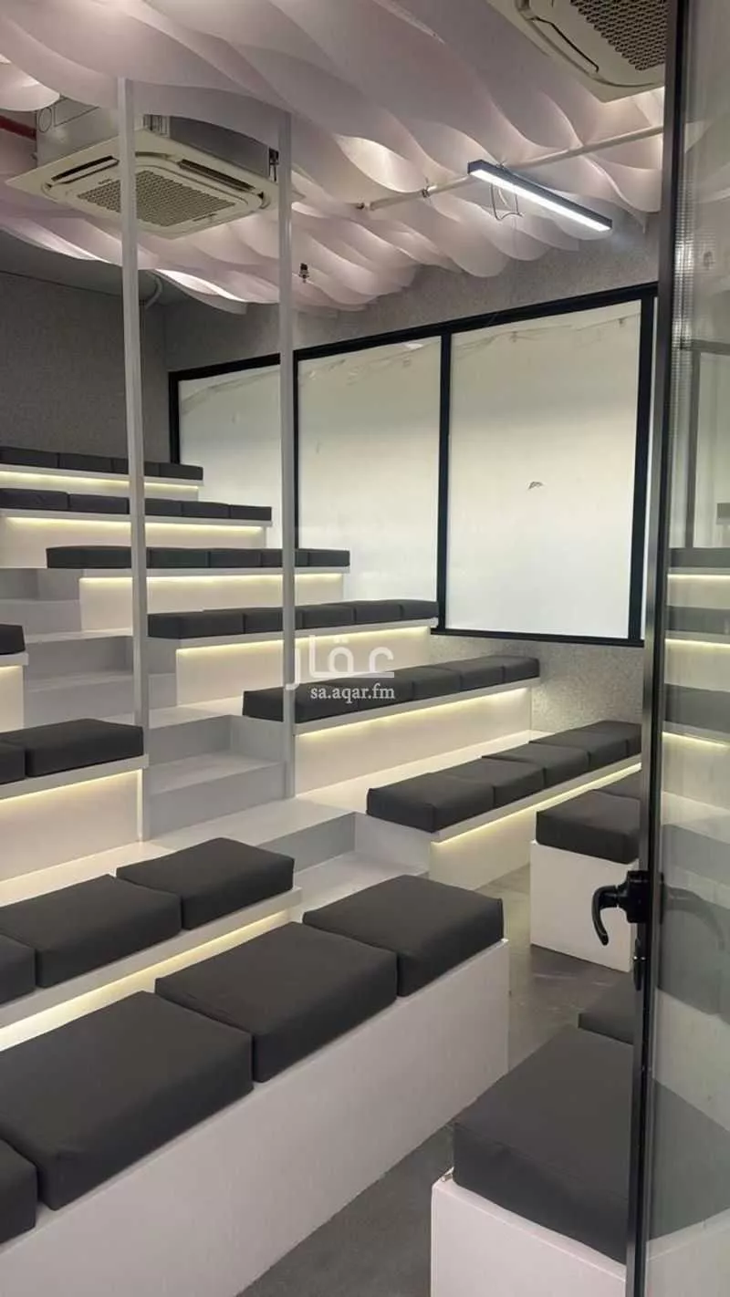 مكتب 5000 م² في الدريهمية 2