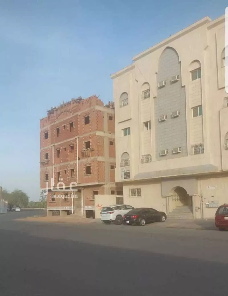 440 sqm building in Al Iskan 2