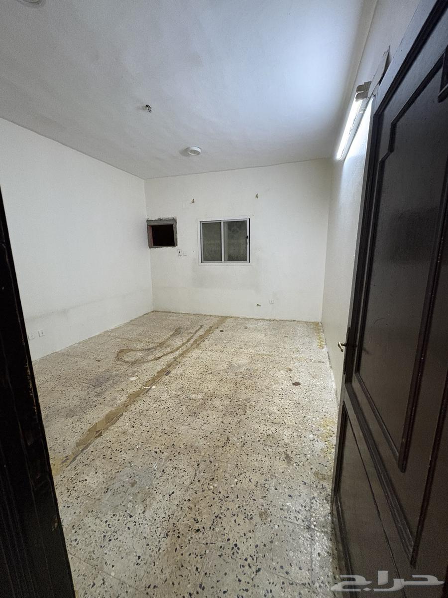 شقة 3 غرف في النسيم الغربي 4