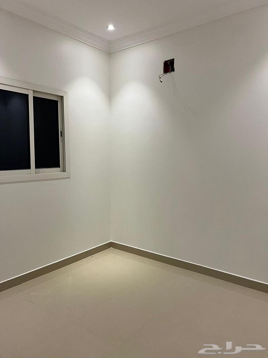 شقة 4 غرف في الياسمين 5