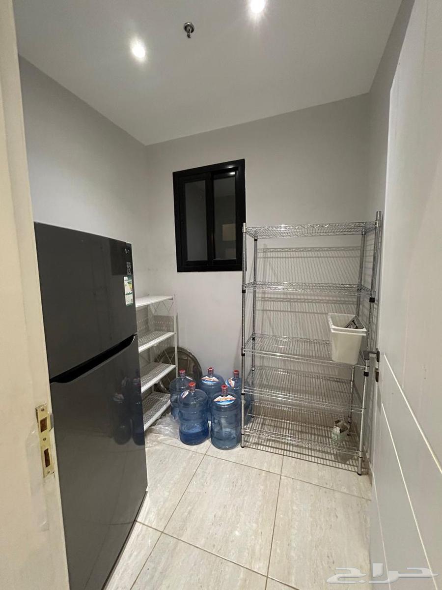 4 bedroom apartment in Al Narjis 8