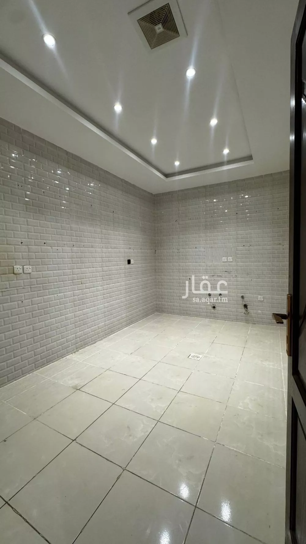 شقة 5 غرف في الفيحاء 5