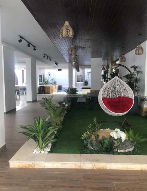 شقة 7 غرف في الملقا 16