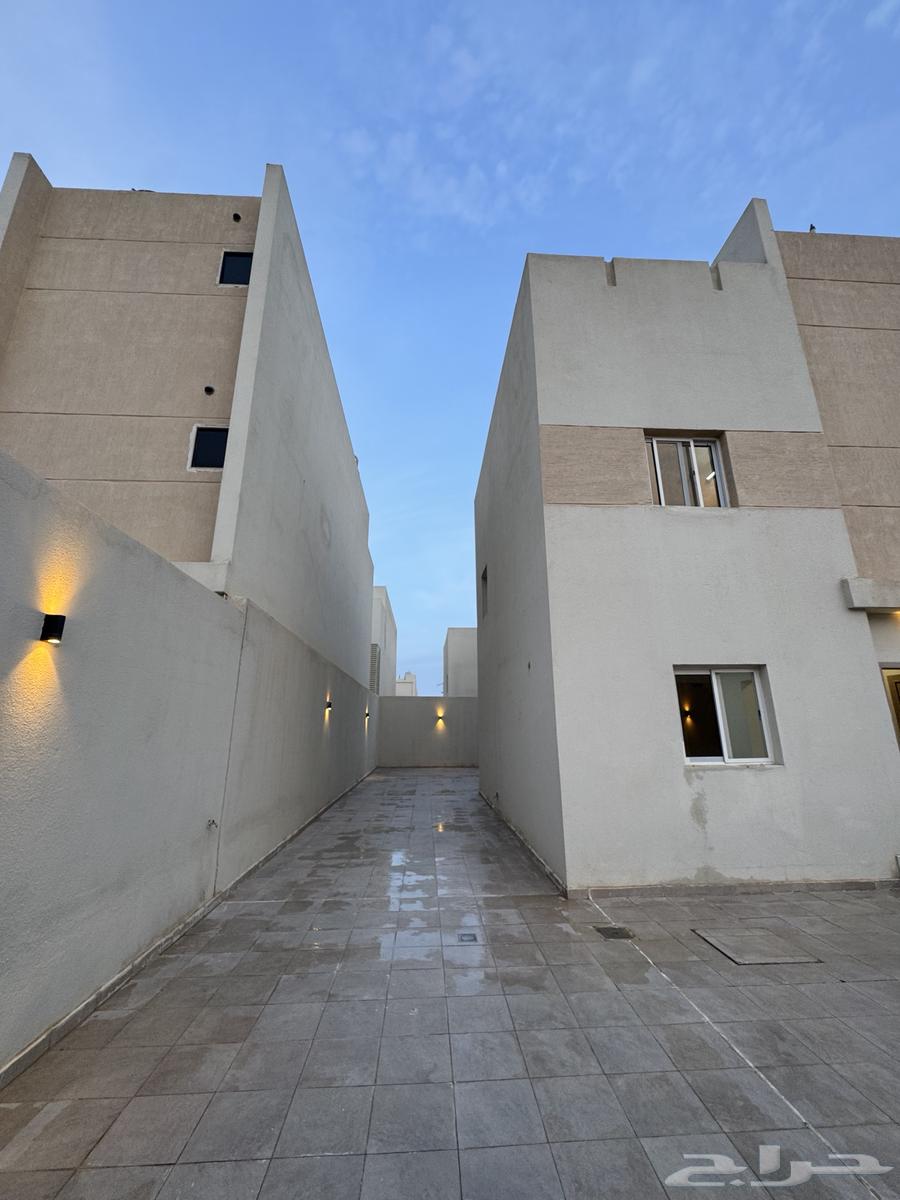 فيلا 6 غرف في الجنادرية 4