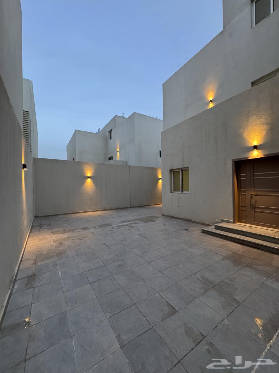 فيلا 6 غرف في الجنادرية 6
