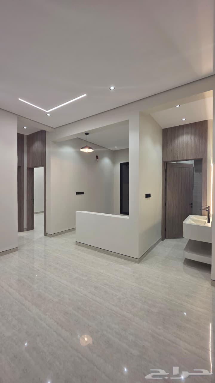 فيلا 6 غرف في النظيم 5