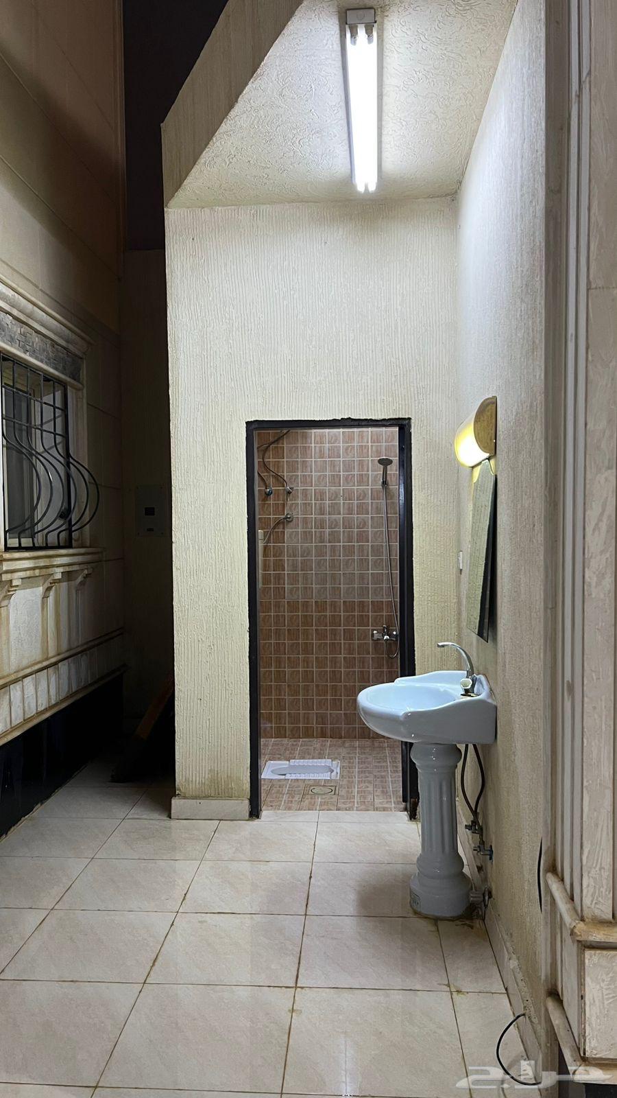 فيلا 9 غرف في الرمال 3