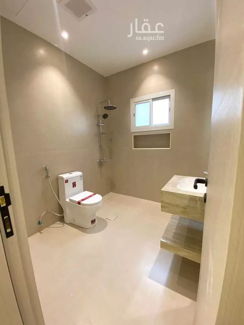 3 bedroom apartment in Al Marwa 6