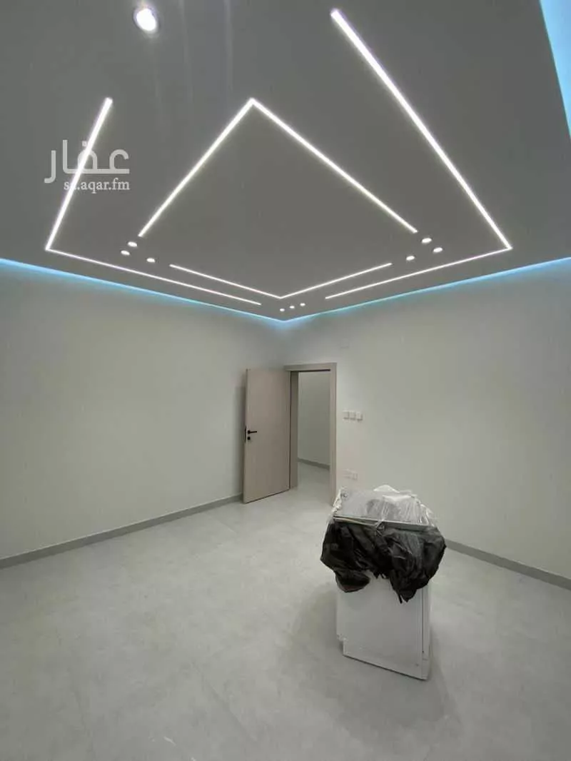 3 bedroom apartment in Al Marwa 8