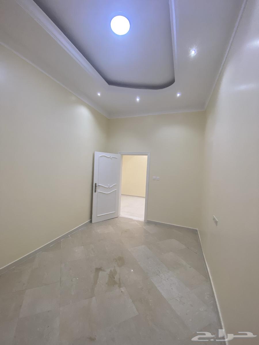 شقة 3 غرف في الصفا 4