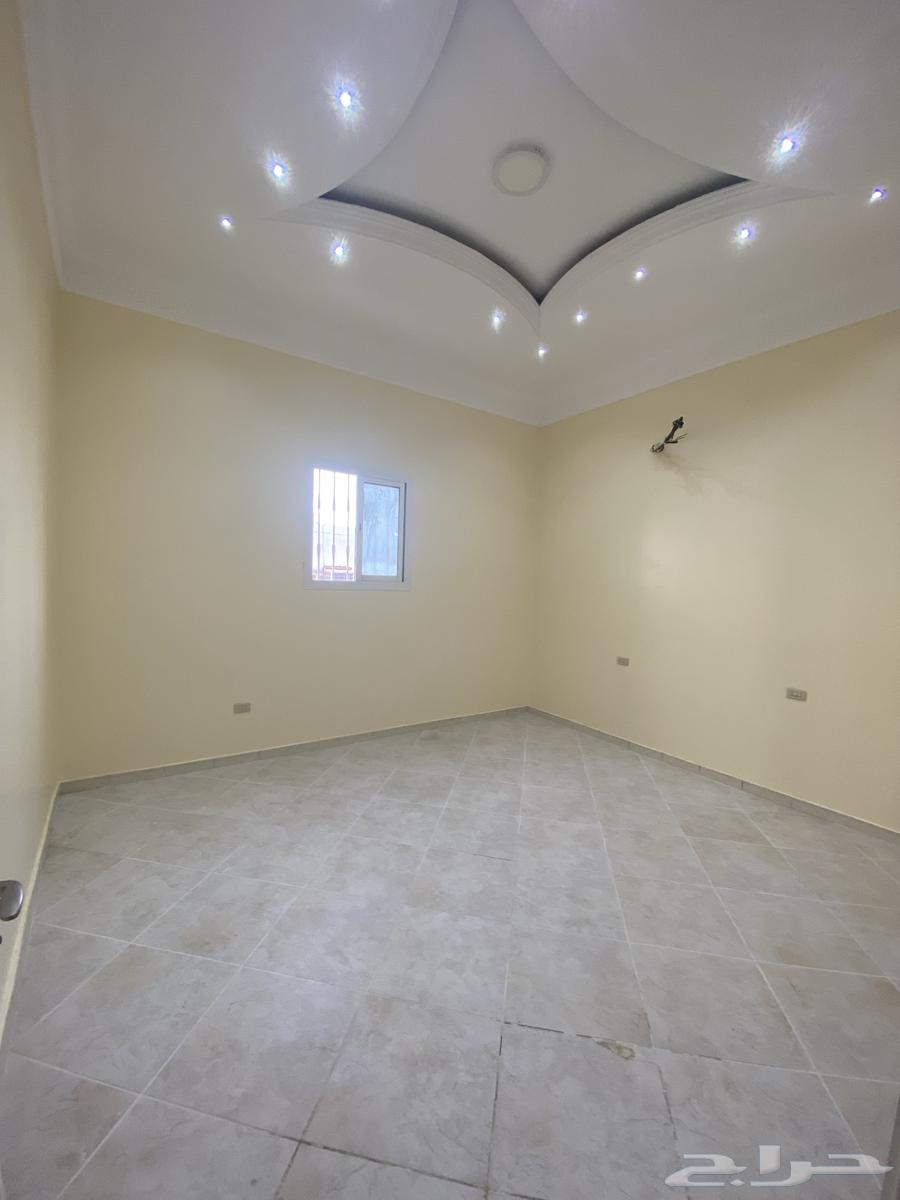 شقة 3 غرف في الصفا 6