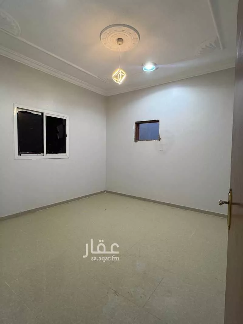 شقة 3 غرف في الرمال 7