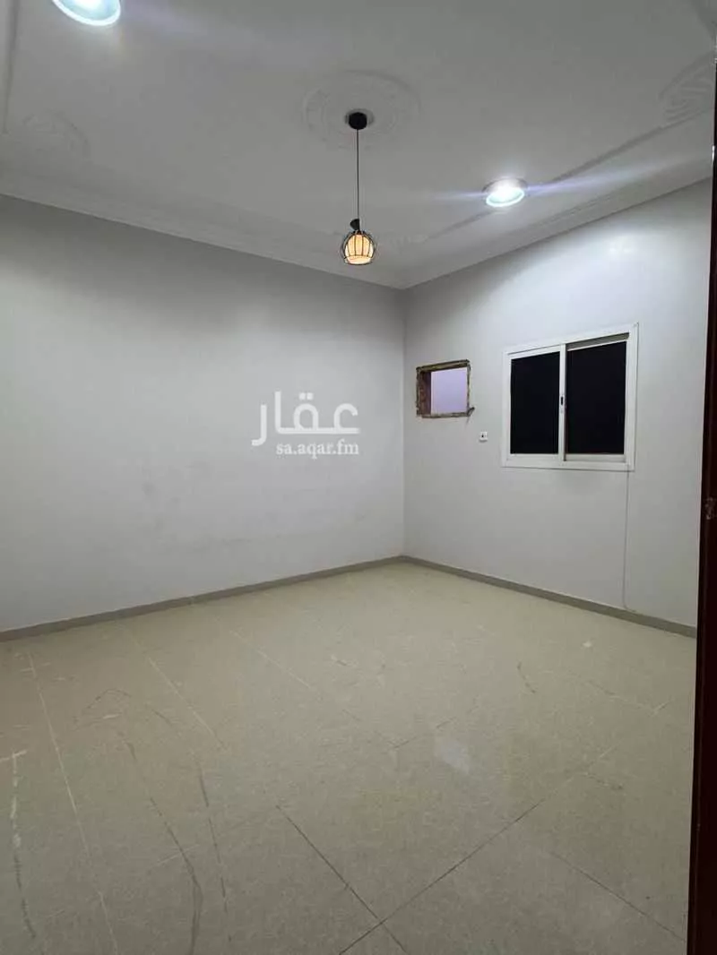 شقة 3 غرف في الرمال 8