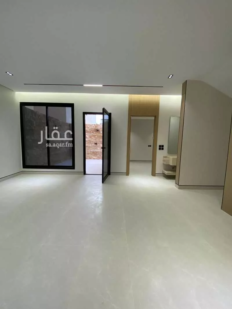 فيلا 6 غرف في الرمال 9