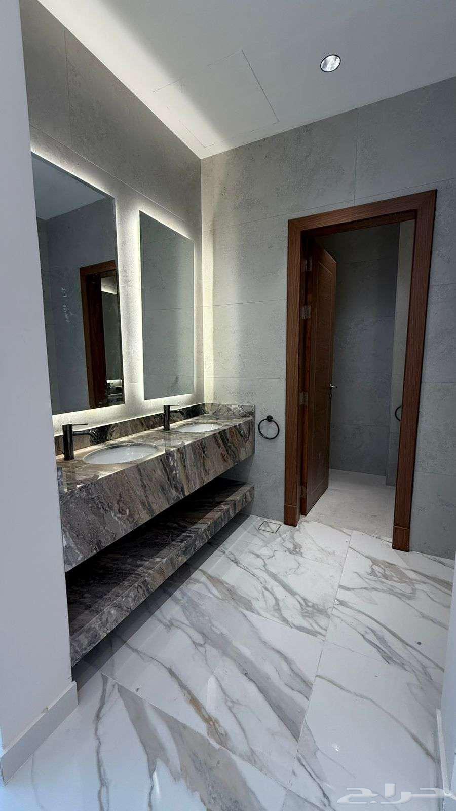 فيلا 6 غرف في الزهراء 12