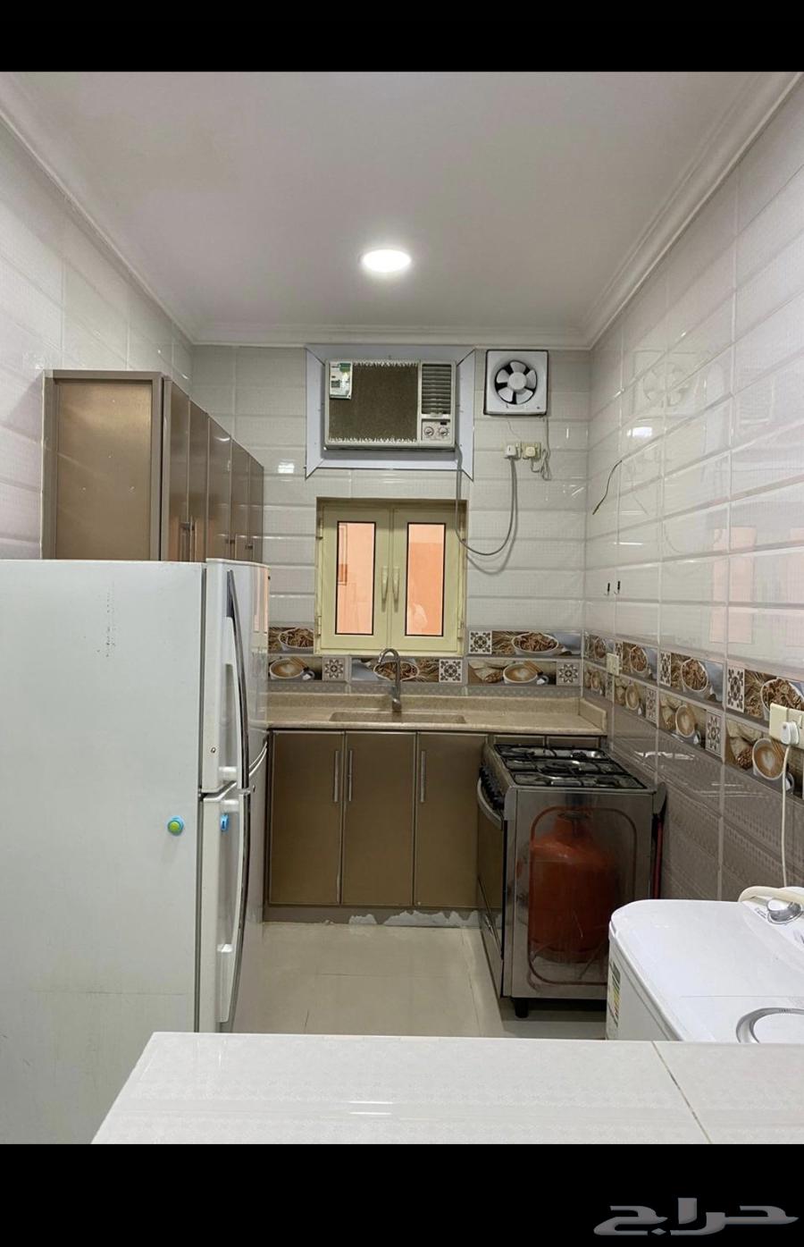 شقة 4 غرف في النايفية 3