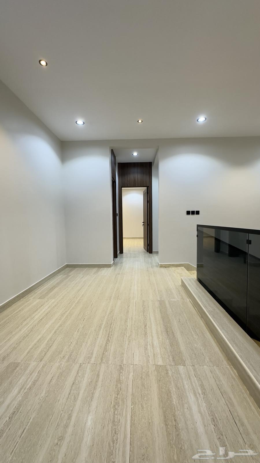 8 bedroom villa in Dahiat King Fahd 21