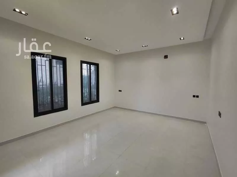 فيلا 6 غرف في المهدية 2