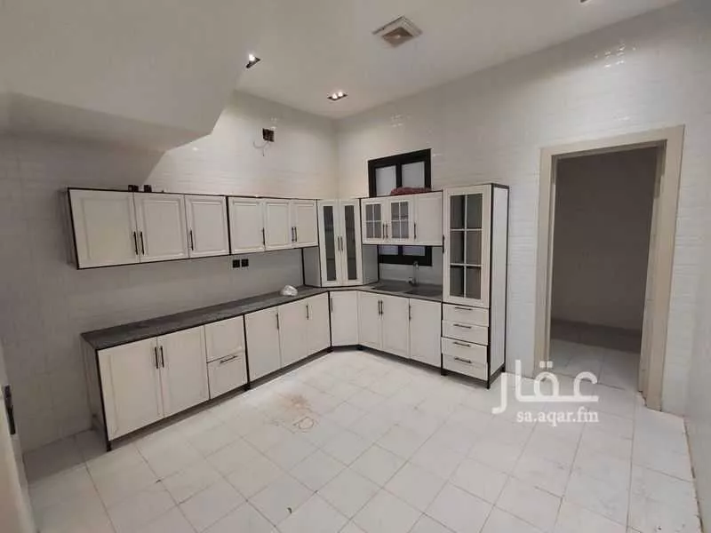 فيلا 6 غرف في المهدية 4