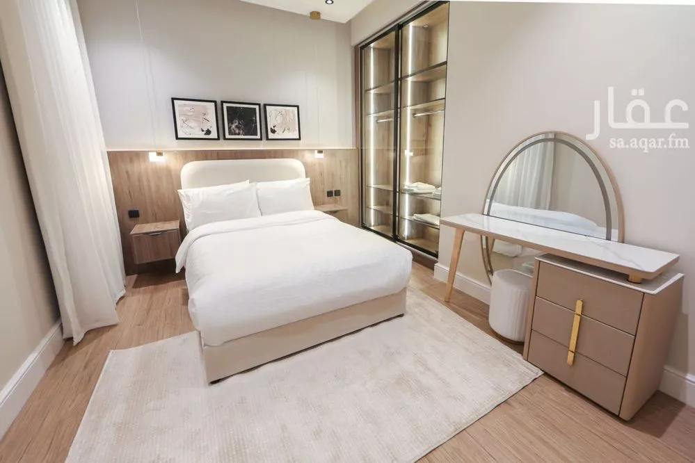 شقة 3 غرف في الملقا 10