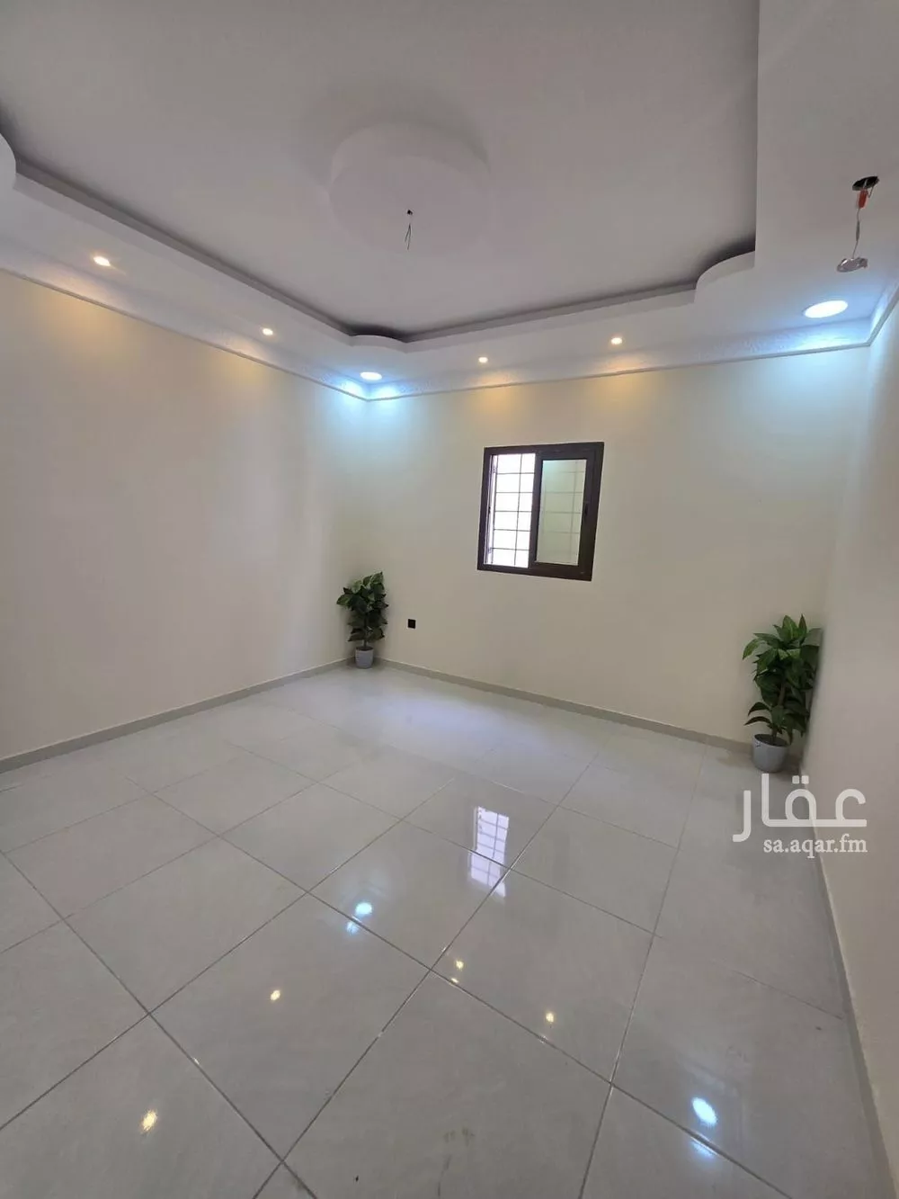 فيلا 8 غرف في ضاحية الملك فهد 26
