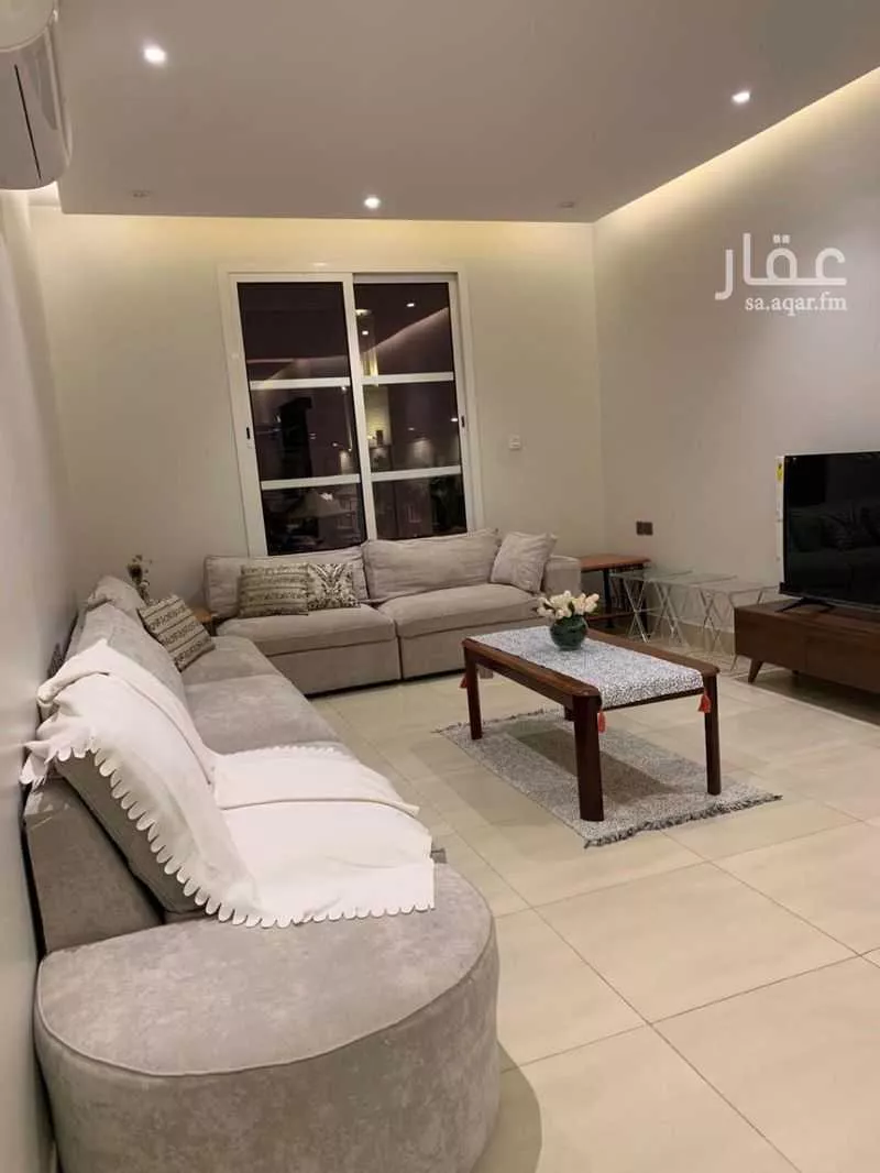 شقة 7 غرف في الملقا 14