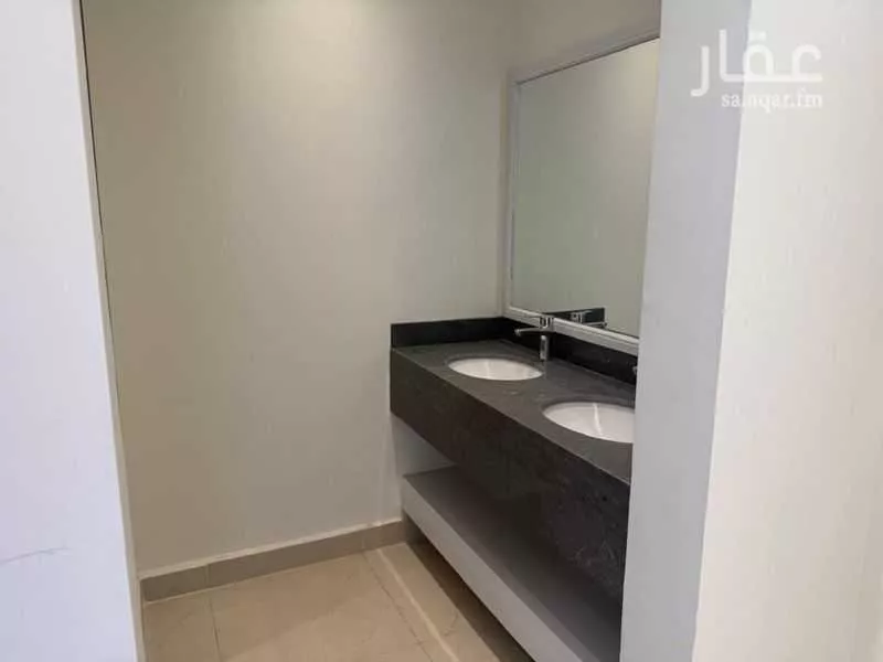 6 bedroom villa in Al Buhairah 2