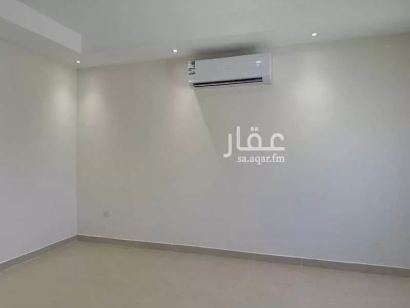6 bedroom villa in Al Buhairah 8