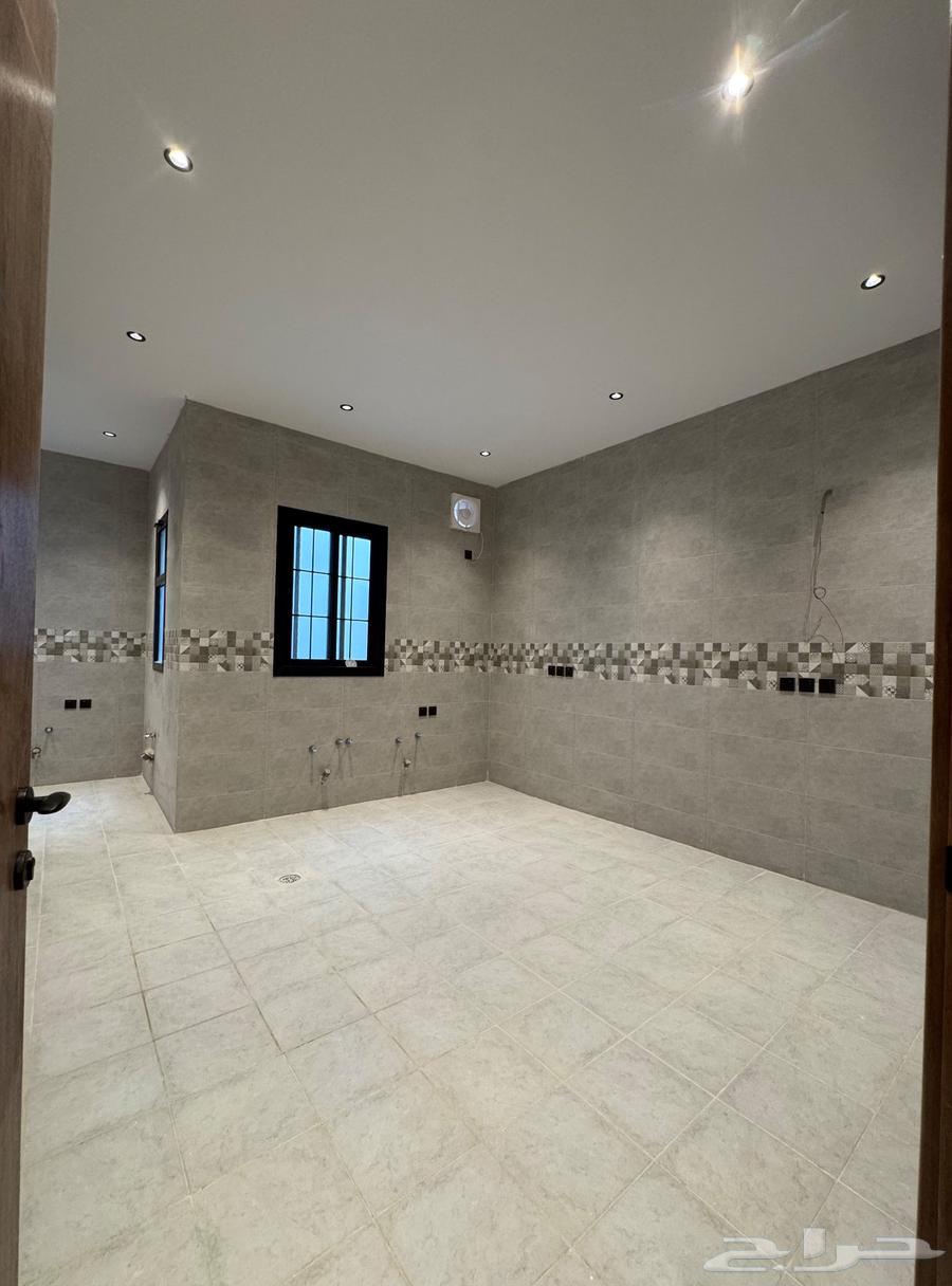 شقة 7 غرف في الرانوناء 13