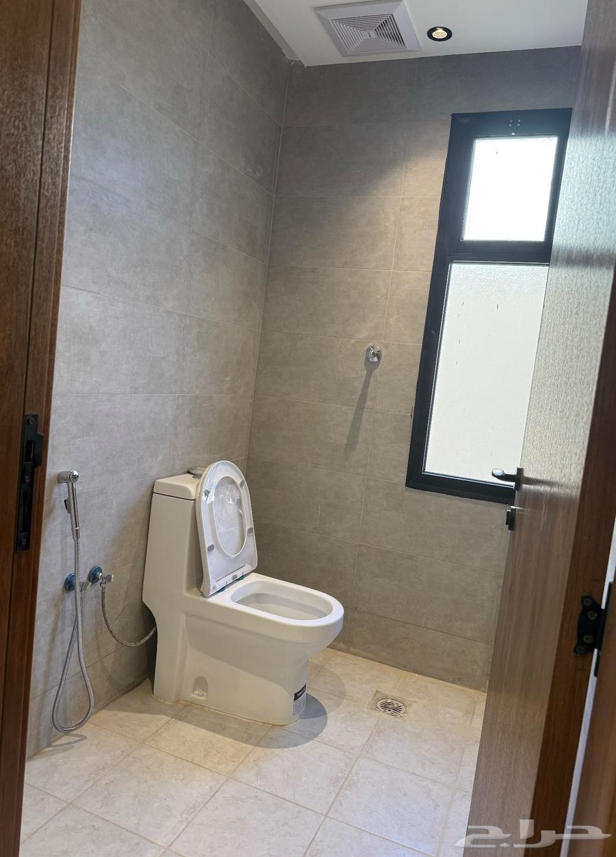 شقة 7 غرف في الرانوناء 14