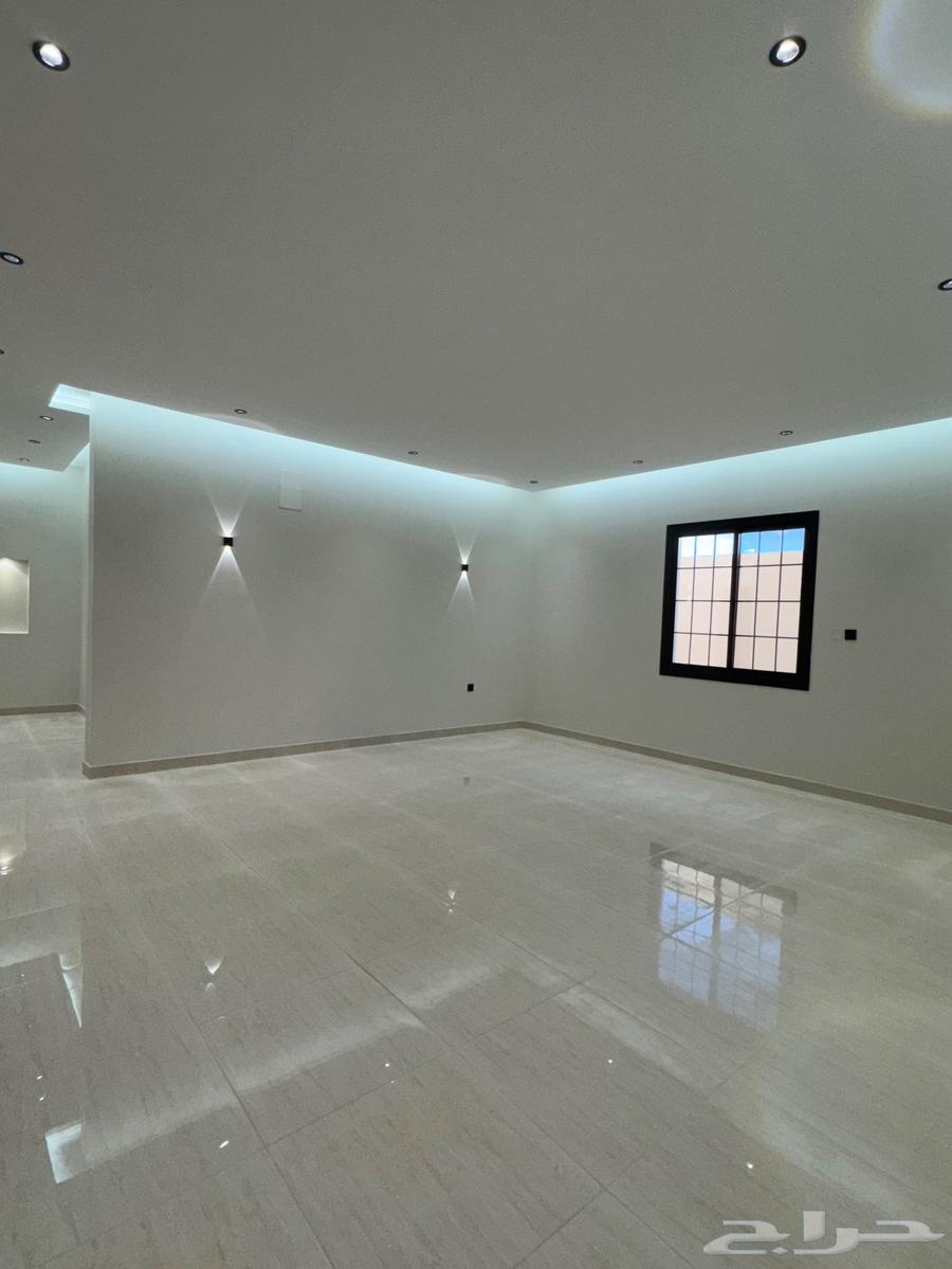 شقة 7 غرف في الرانوناء 3