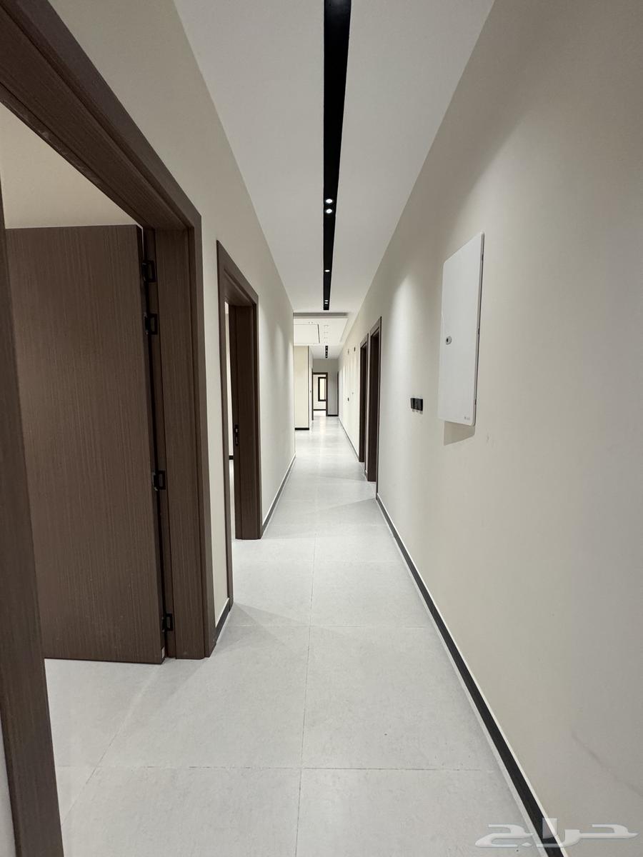 شقة 6 غرف في شوران 11