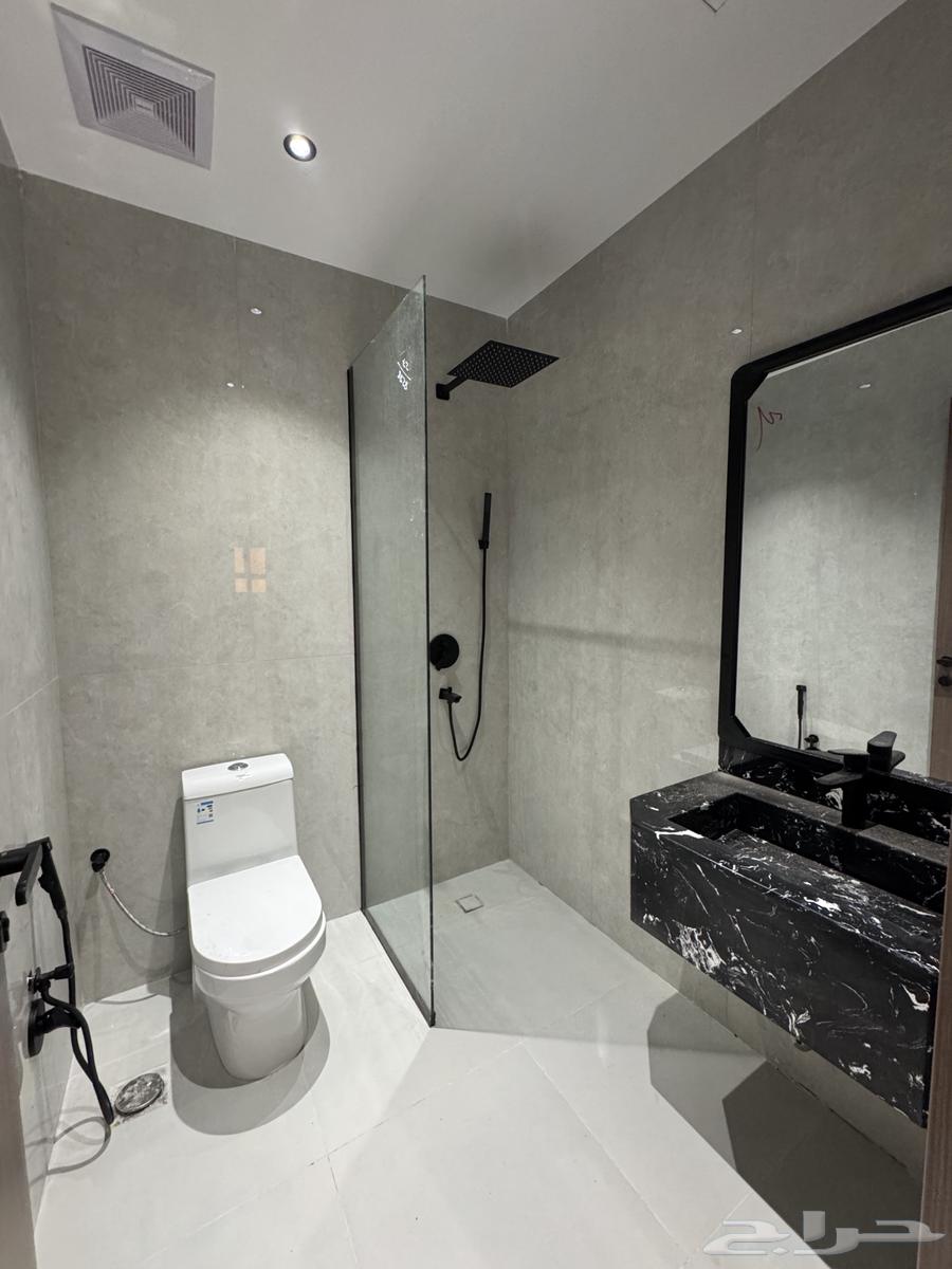 شقة 6 غرف في شوران 25